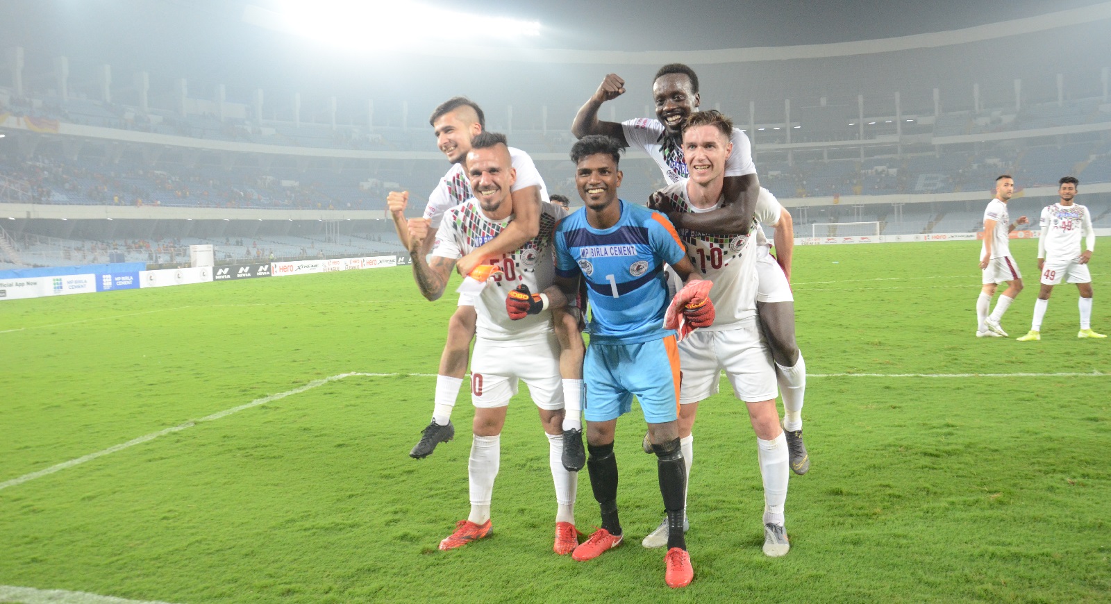 Komron Tursunov, Fran Gonzalez, Sankar Roy, Papa Babacar Diawara, Joseba Beitia, Mohun Bagan